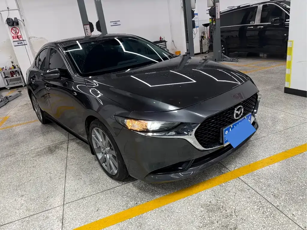 Mazda 3 Axela 2024 из CN, фото 10