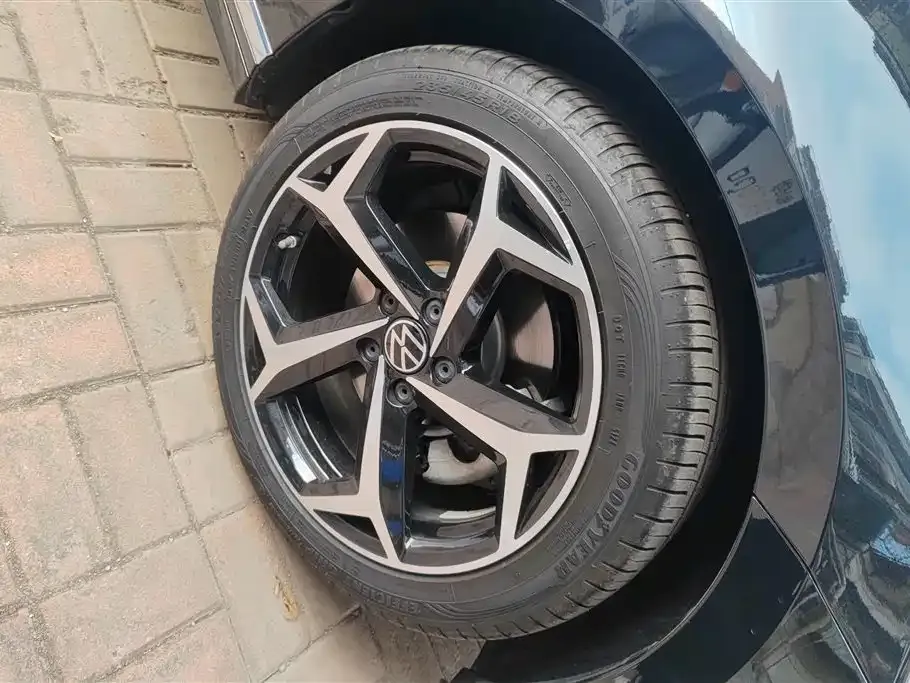 Volkswagen Magotan 2025 из CN, фото 9