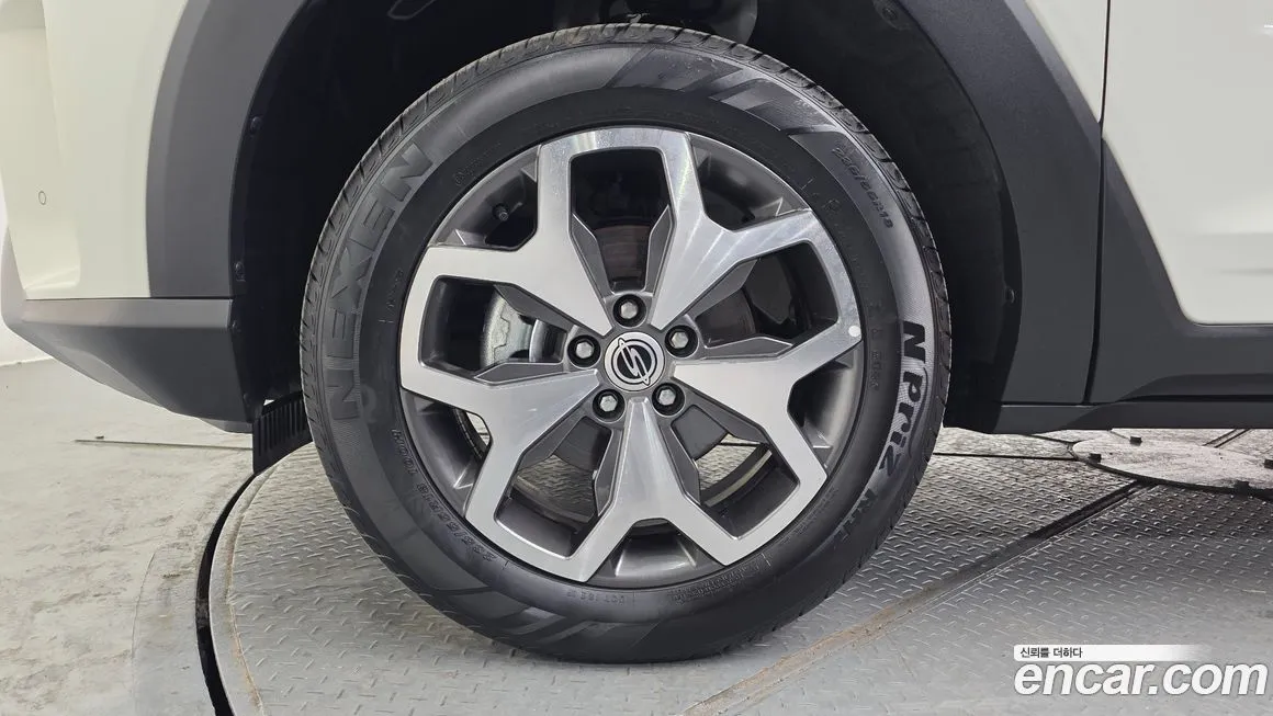 KG Mobility (Ssangyong) Torres — фото 2