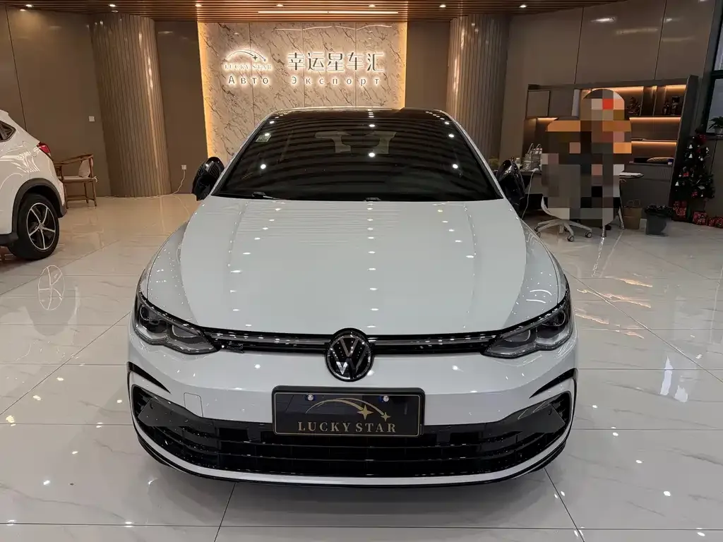 Volkswagen Golf 2022 из CN, фото 4