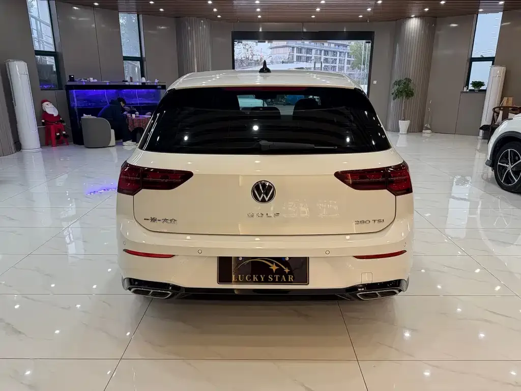 Volkswagen Golf 2022 из CN, фото 6