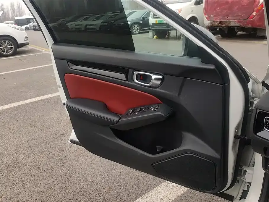 Honda Civic — фото 3