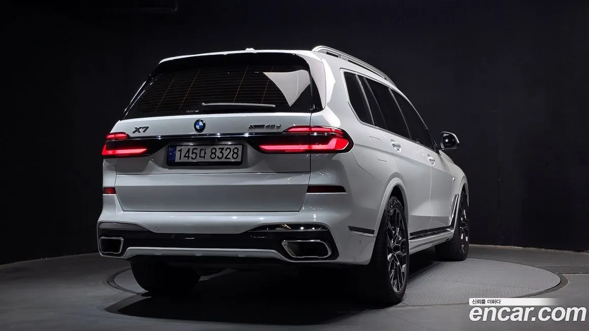 BMW X7 — фото 7