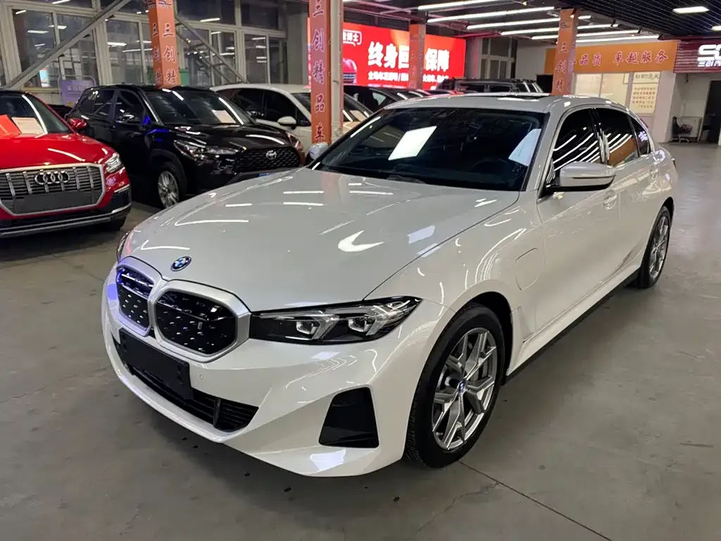 BMW i3 2024 из CN, фото 1