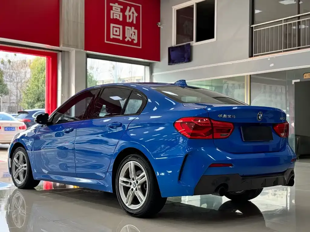 BMW 1 Series 2022 из CN, фото 6