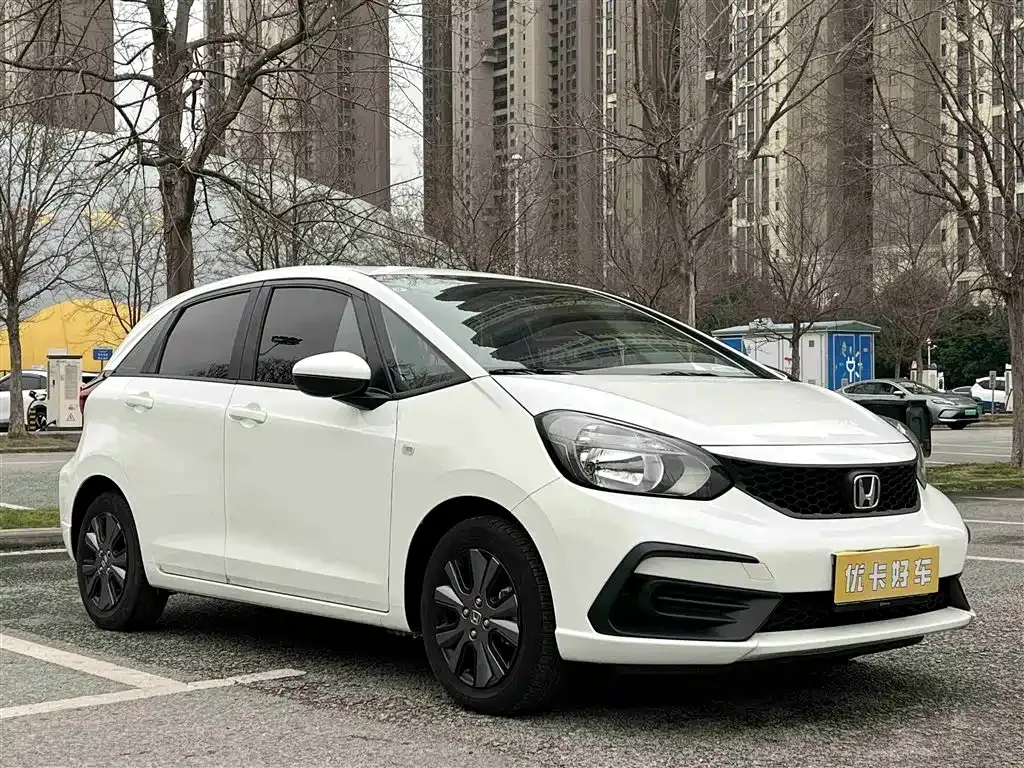 Honda Fit — фото 2