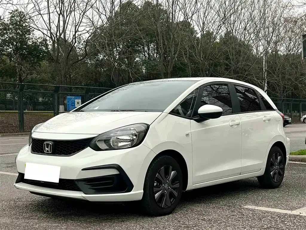 Honda Fit — фото 7
