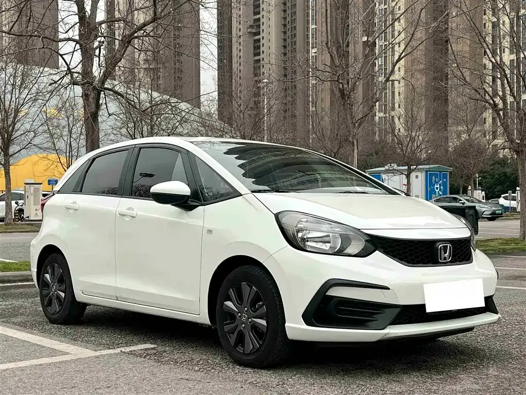 Honda Fit — фото 6