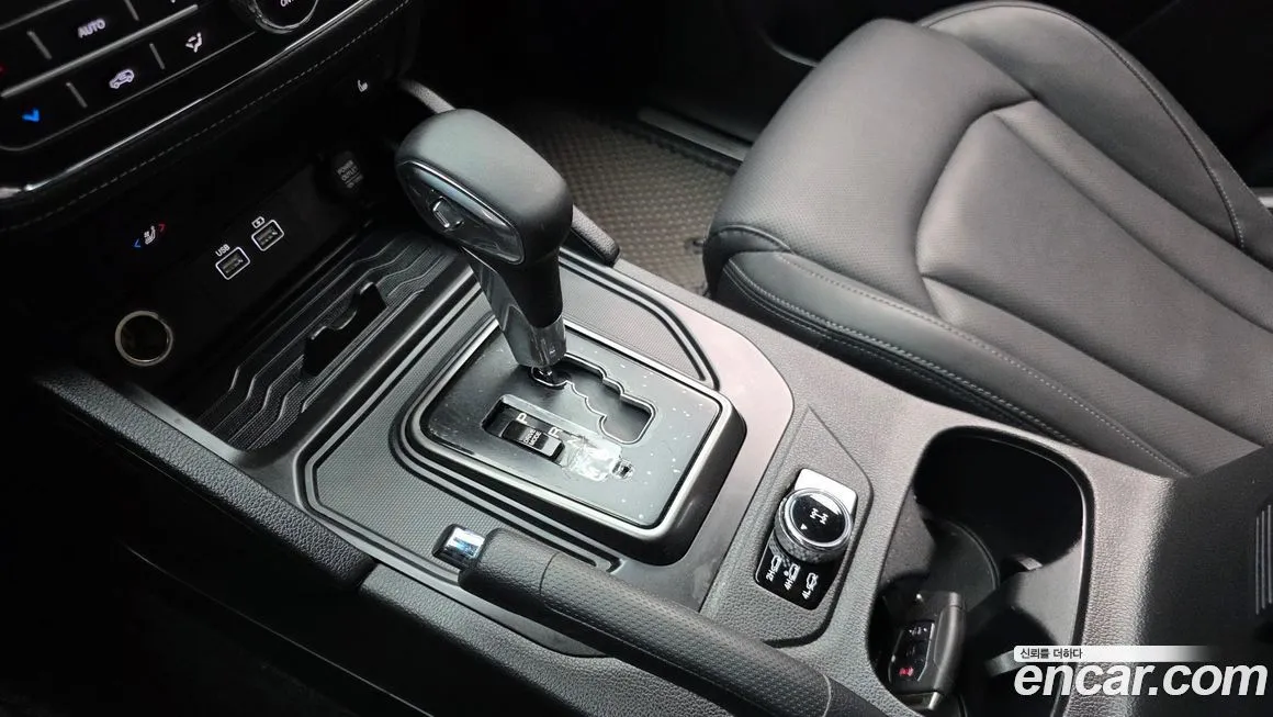 KG Mobility (Ssangyong) Rexton — фото 3
