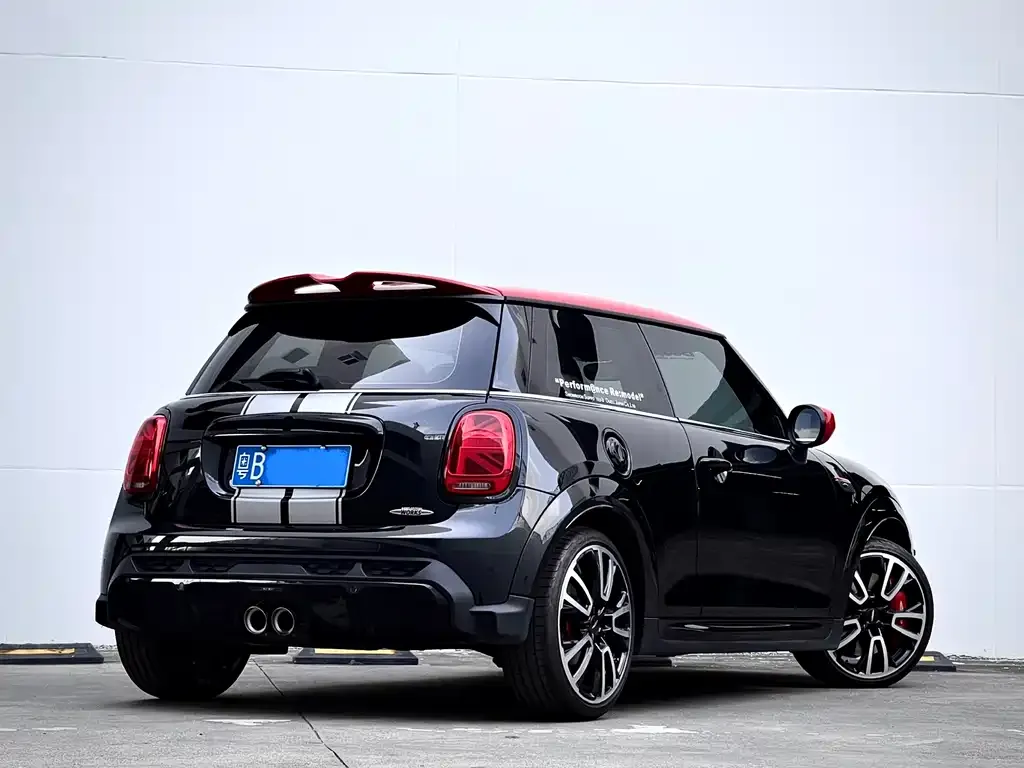 MINI JCW (John Cooper Works) — фото 4