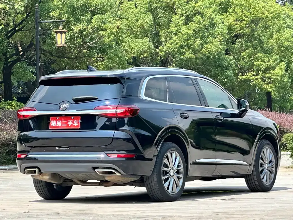 Buick Enclave — фото 7