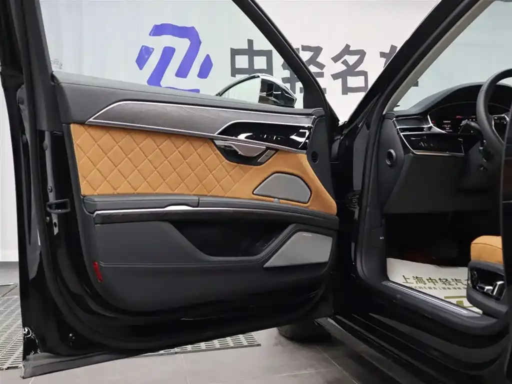 Audi A8 2026 из CN, фото 6