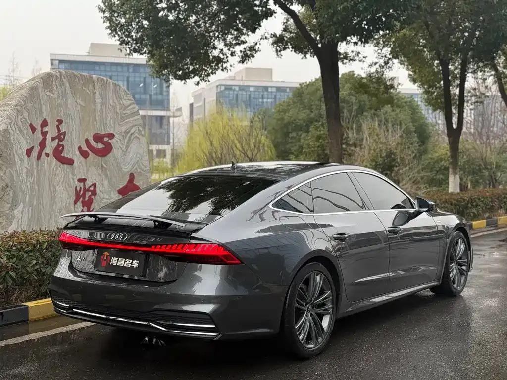 Audi A7 — фото 6