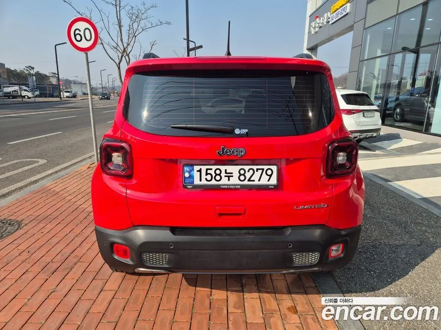 Jeep Renegade 2023 из KR, фото 5