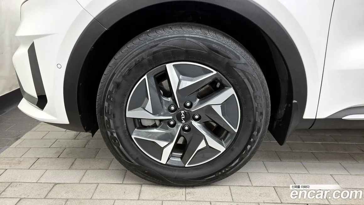 Kia Sorento — фото 6