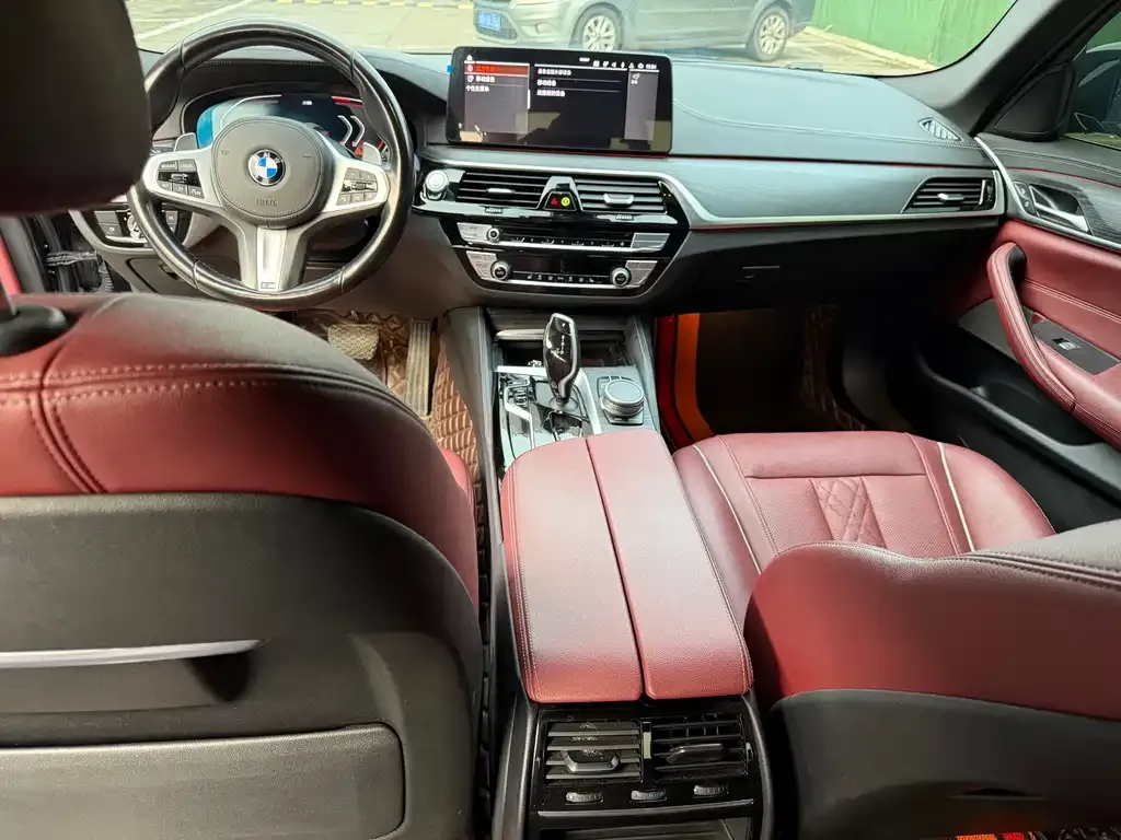 BMW 5 Series — фото 2