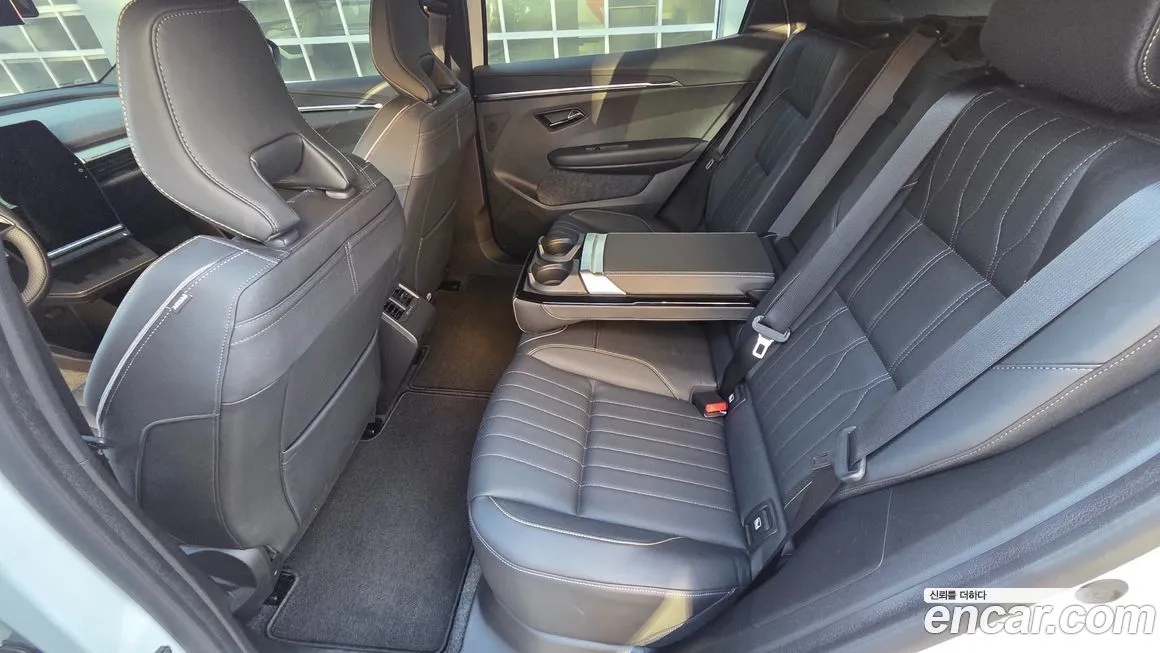 Renault Korea (Samsung) Scenic 2026 из KR, фото 4