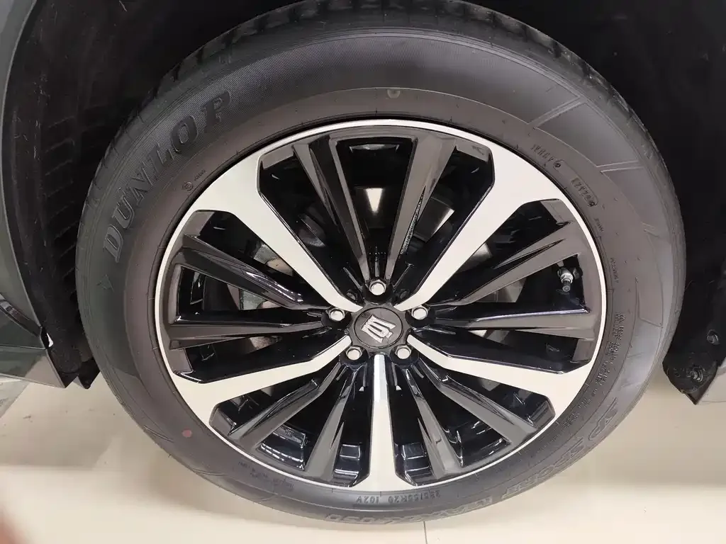 Toyota Crown Kluger 2022 из CN, фото 2