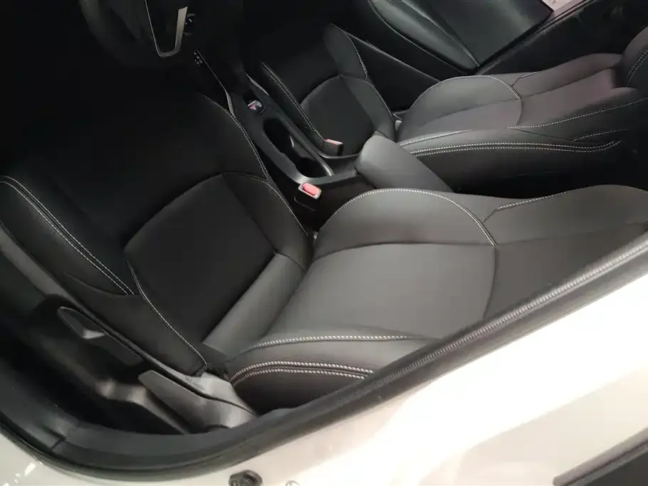 Toyota Levin 2024 из CN, фото 2