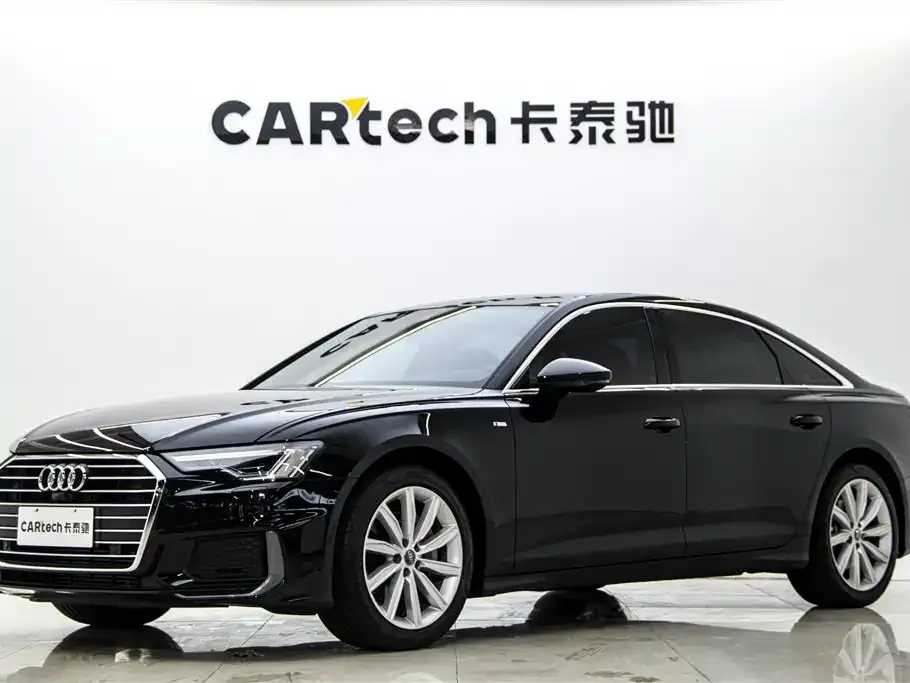 Audi A6L — фото 1