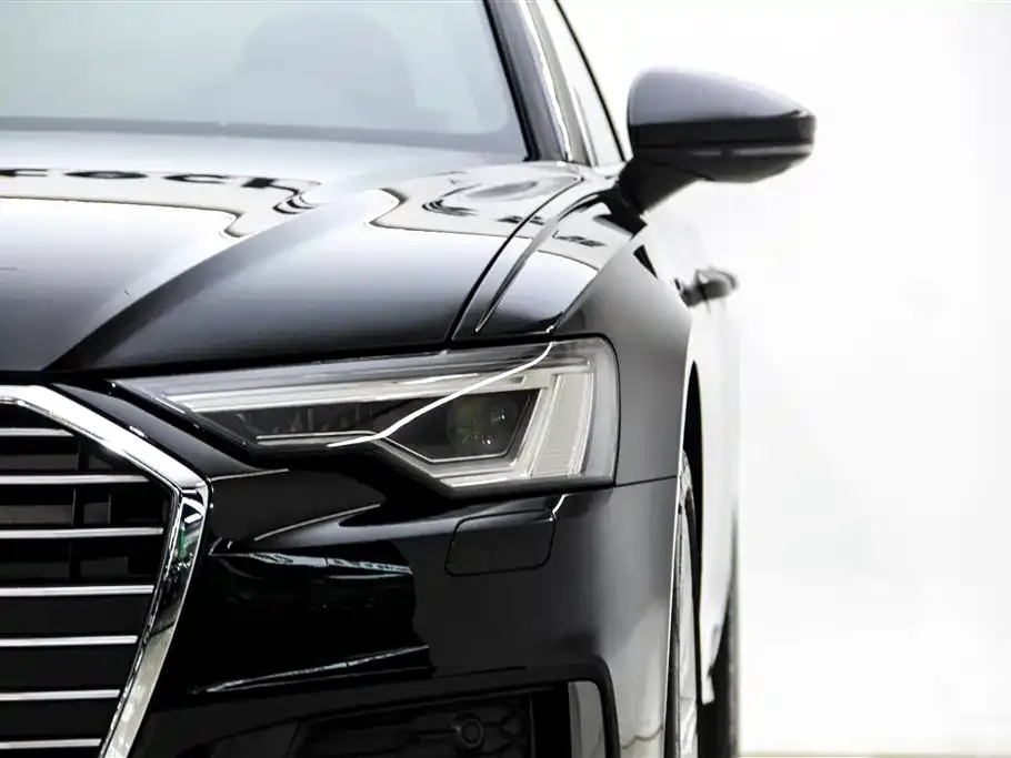 Audi A6L — фото 6