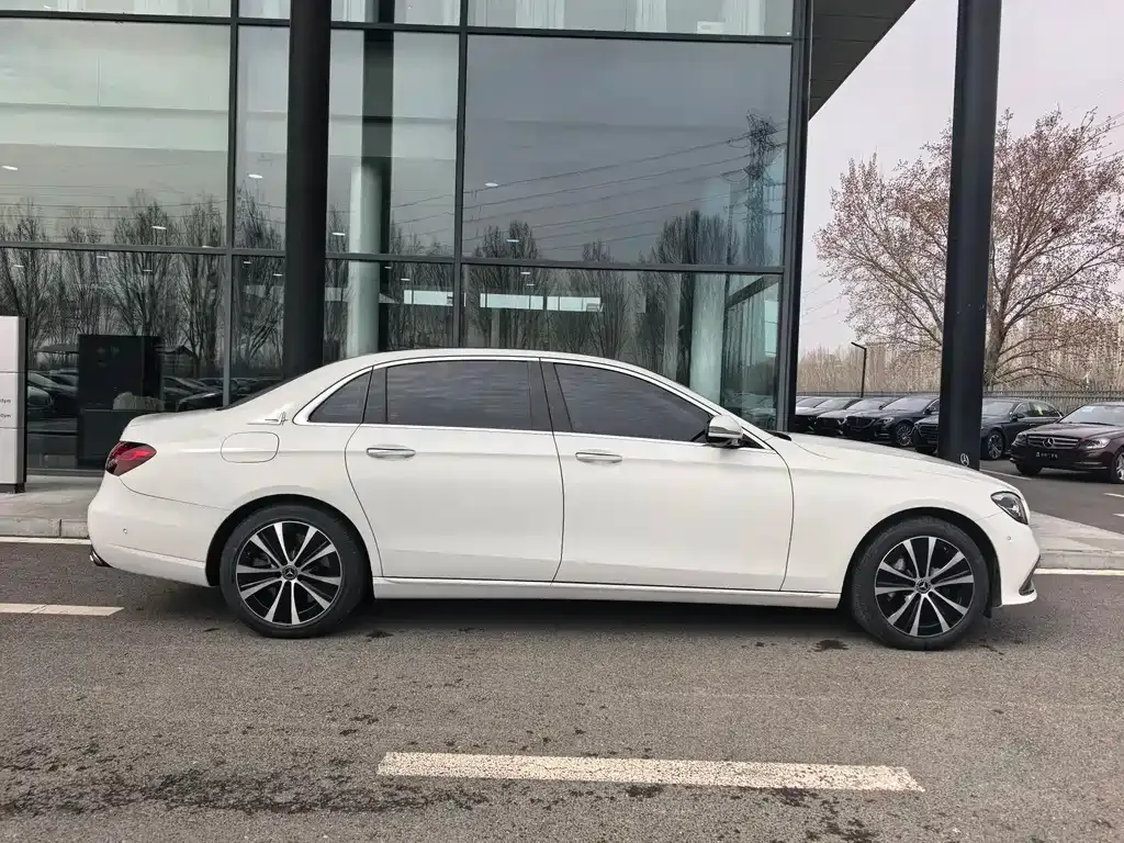 Mercedes-Benz E-Class New Energy — фото 9