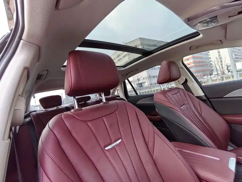 Hongqi H5 2024 из CN, фото 4