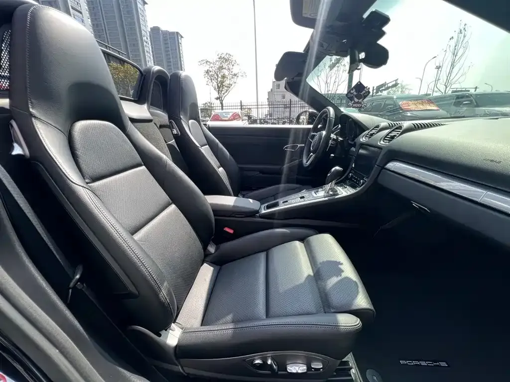 Porsche 718 2021 из CN, фото 2