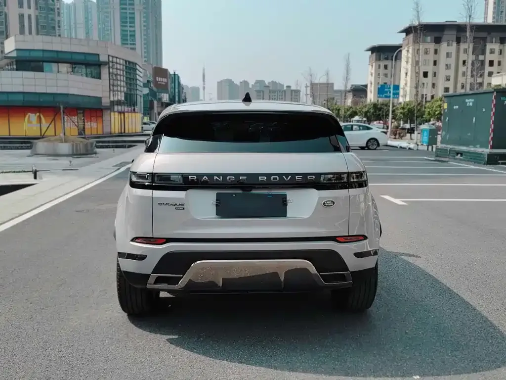 Land Rover Evoque 2024 из CN, фото 4