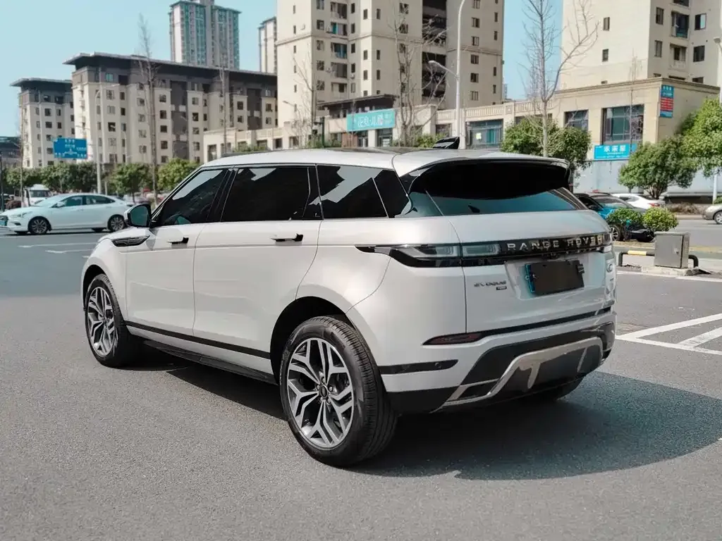 Land Rover Evoque 2024 из CN, фото 3