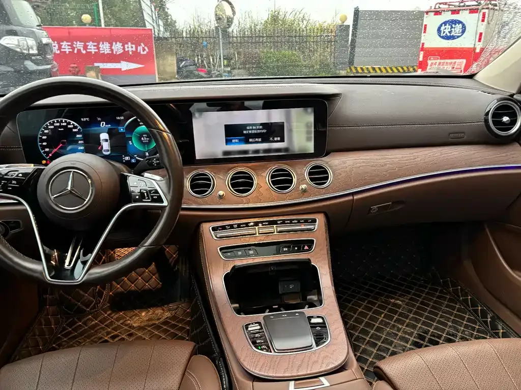 Mercedes-Benz E-Class 2022 из CN, фото 2