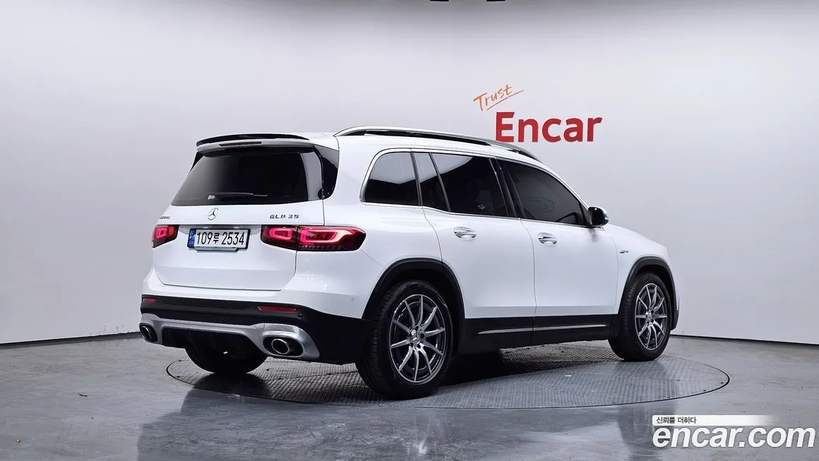 Mercedes-Benz GLB-Class — фото 3