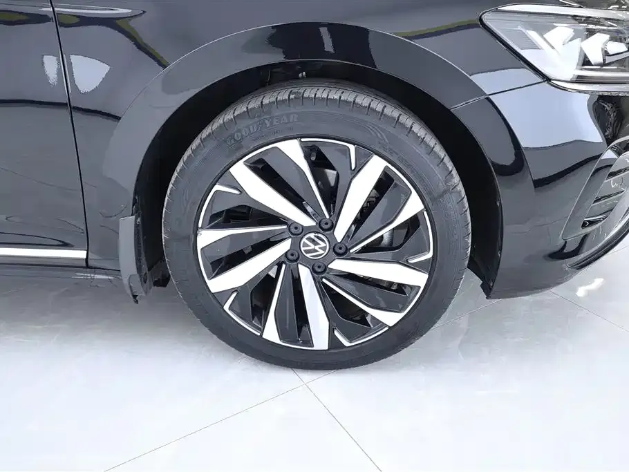 Volkswagen Passat 2022 из CN, фото 8