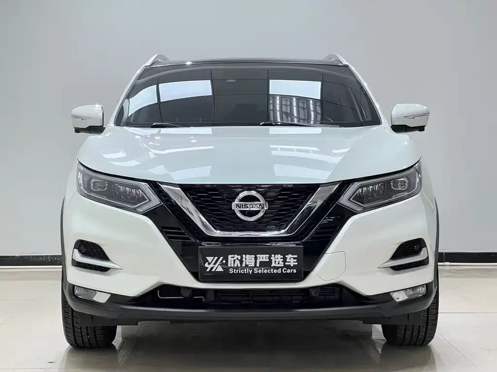 Nissan Qashqai — фото 9