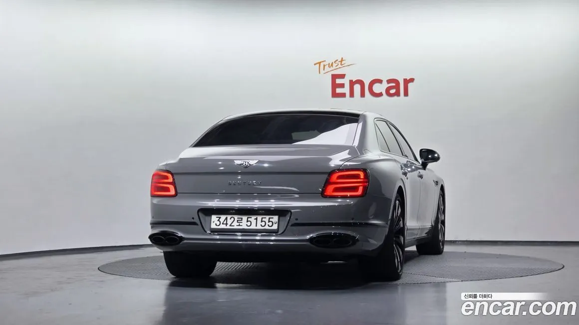 Bentley Flying Spur 2021 из KR, фото 7