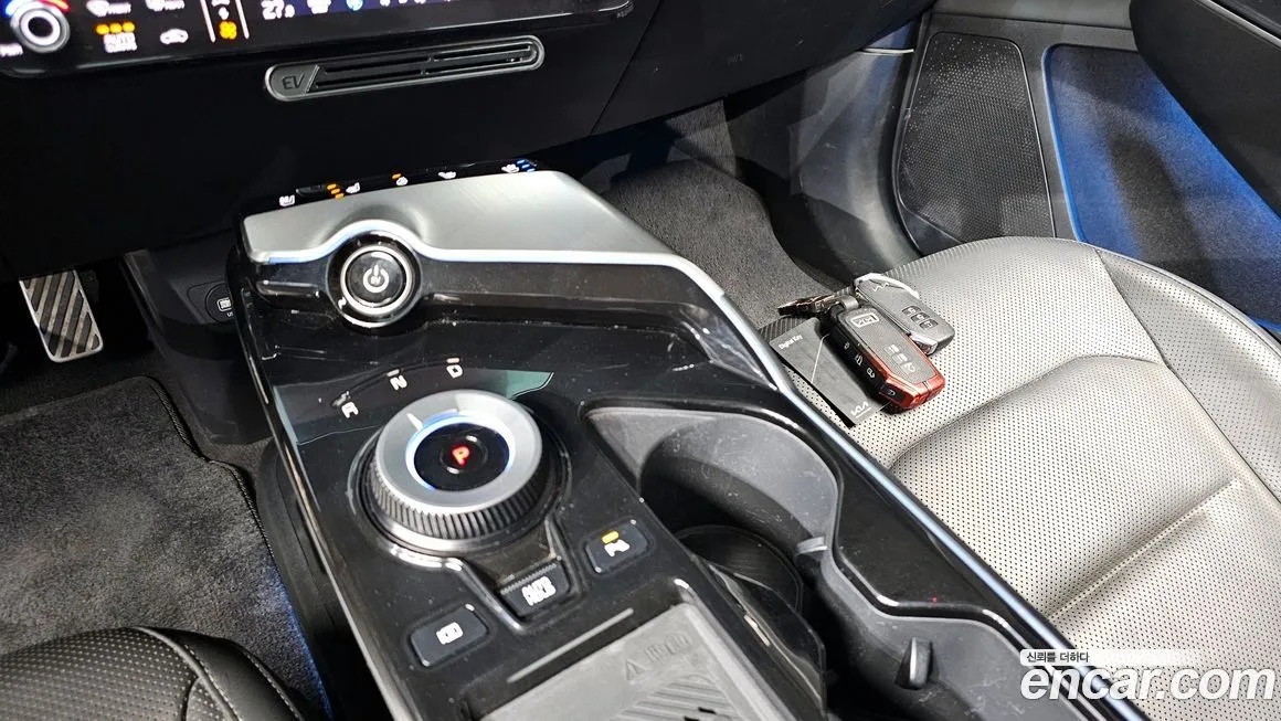 Kia EV6 2023 из KR, фото 8