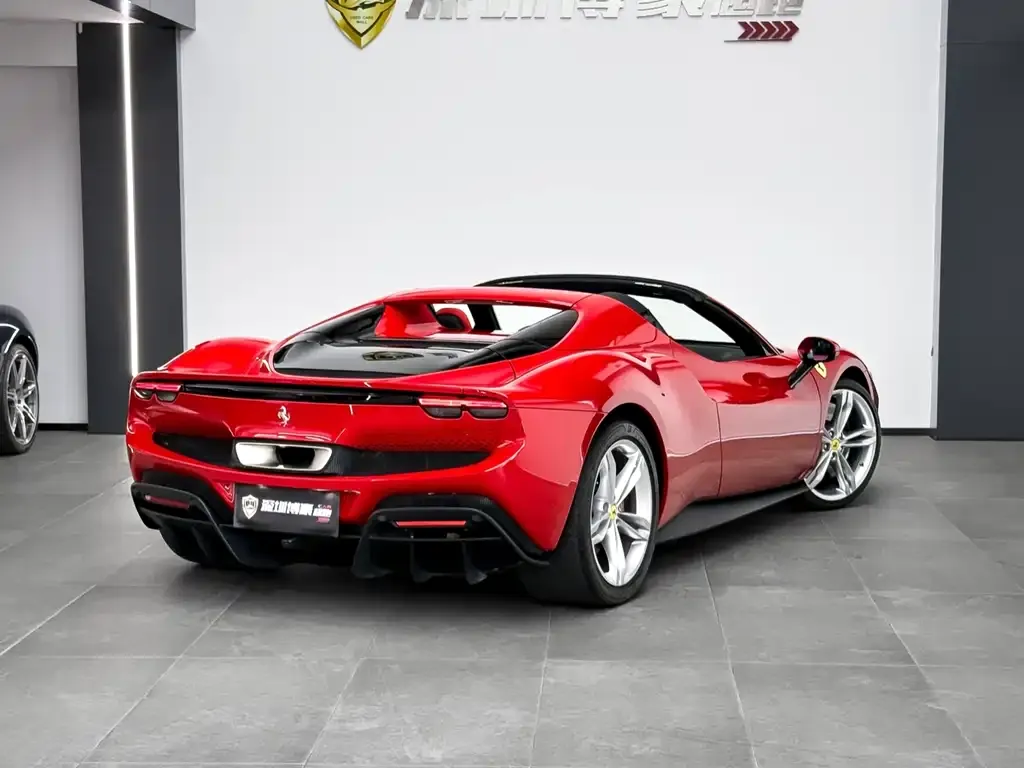 Ferrari 296 2024 из CN, фото 4