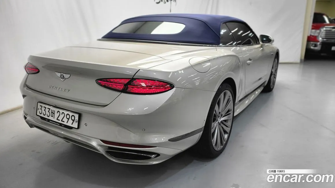 Bentley Continental 2025 из KR, фото 3