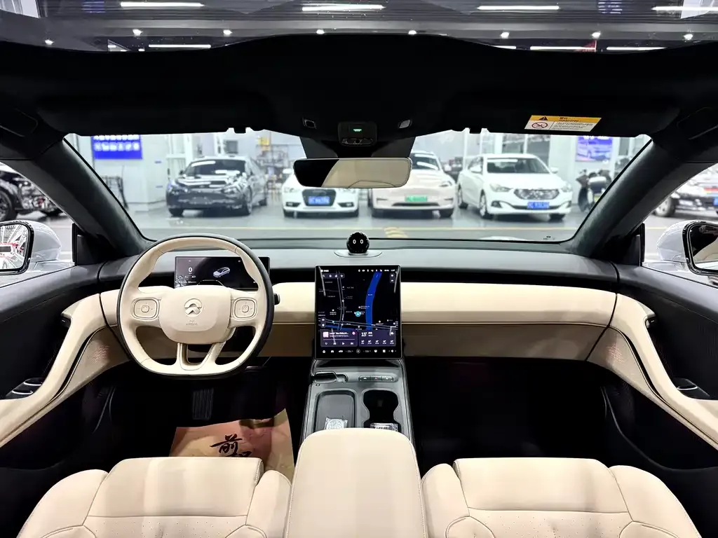 NIO ET5T 2023 из CN, фото 8