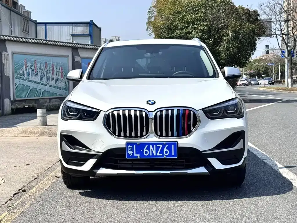 BMW X1 — фото 3