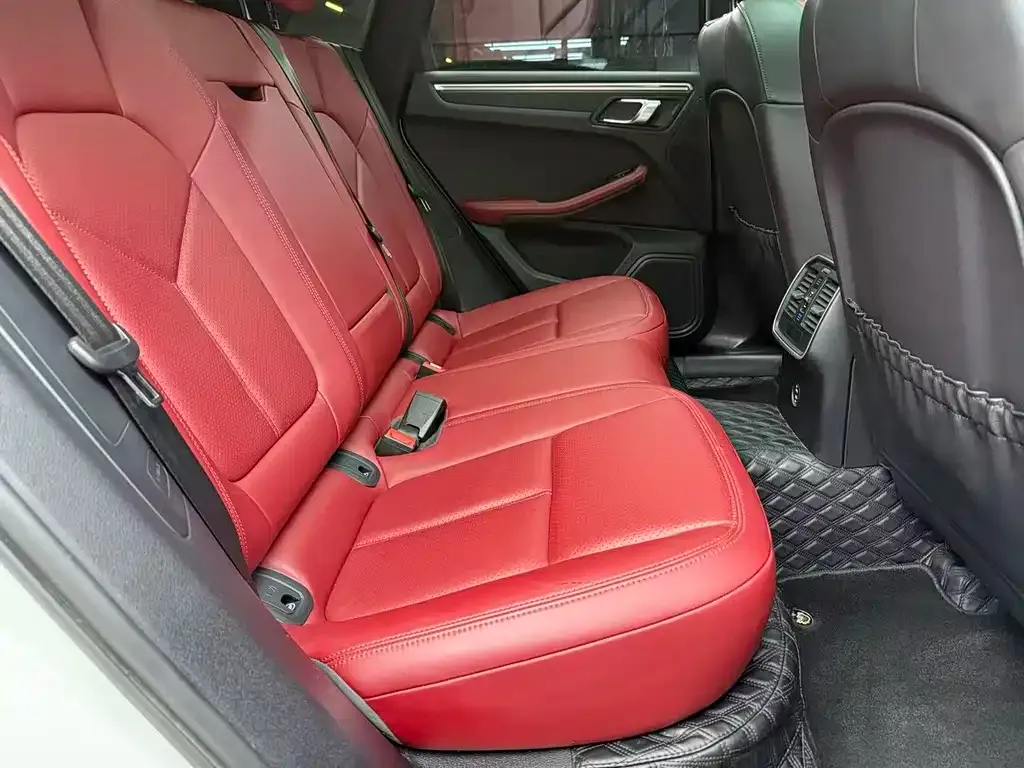 Porsche Macan 2023 из CN, фото 4