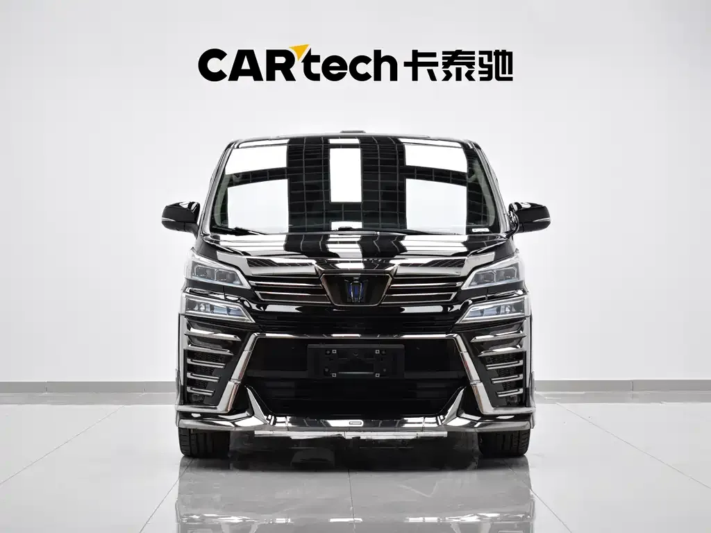 Toyota Vellfire — фото 4