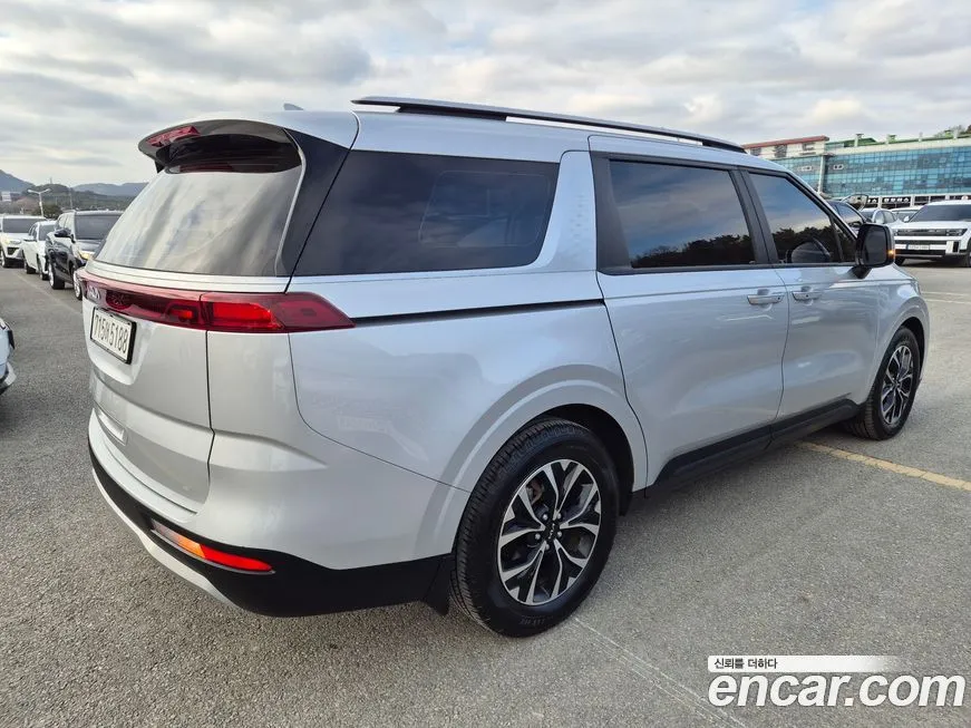 Kia Carnival 2023 из KR, фото 5
