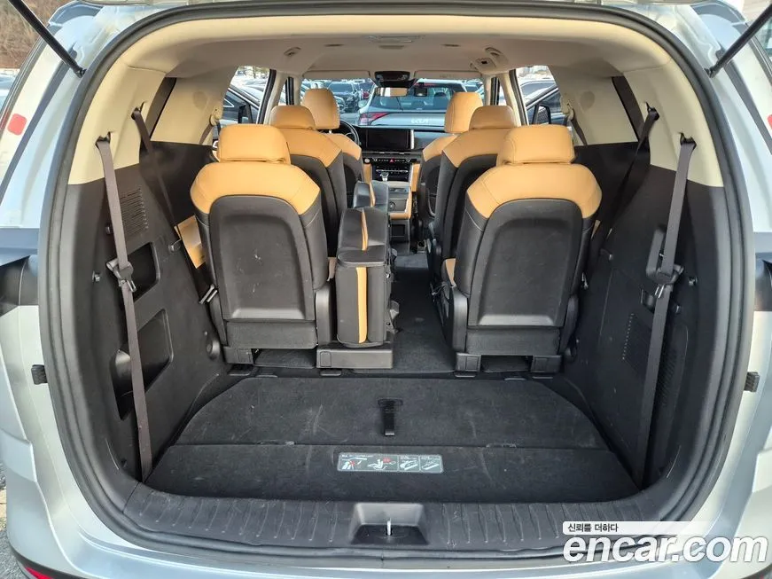 Kia Carnival 2023 из KR, фото 3