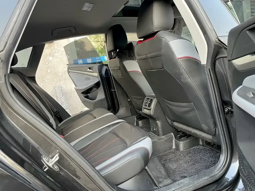 Volkswagen Lamando 2022 из CN, фото 9