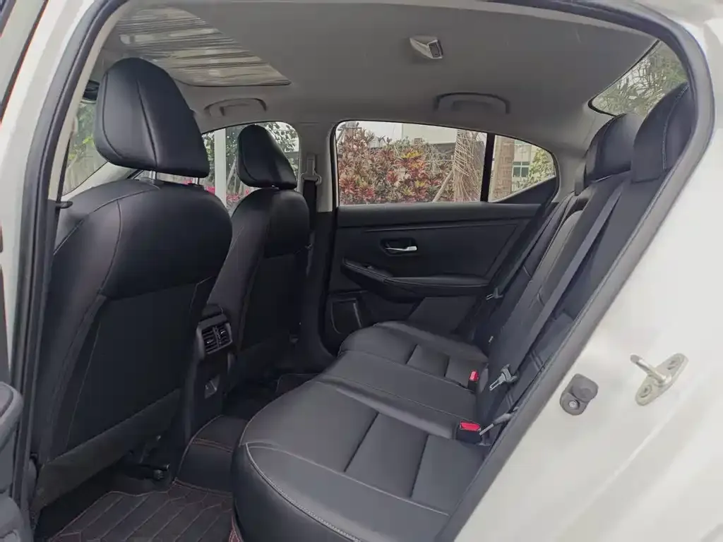 Nissan Sylphy 2023 из CN, фото 3