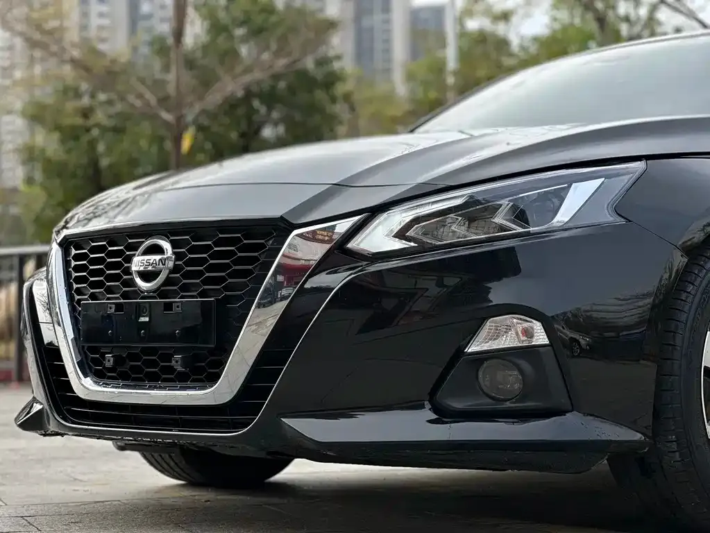 Nissan Teana — фото 2