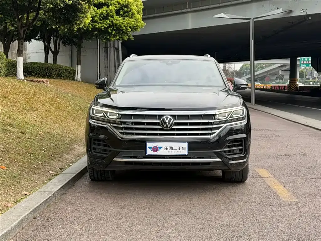 Volkswagen Touareg 2023 из CN, фото 3