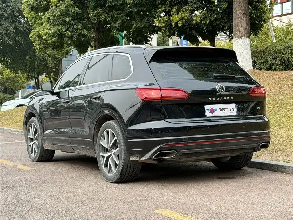 Volkswagen Touareg 2023 из CN, фото 10