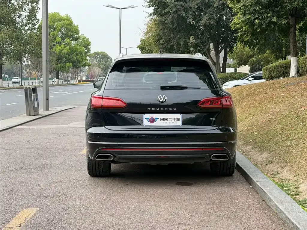 Volkswagen Touareg 2023 из CN, фото 9